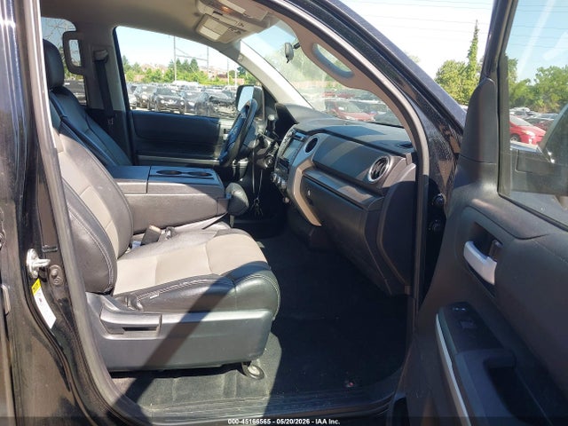 Aukcja sprzedaży 2017 Toyota Tundra Sr5 4.6l V8, vin: 5TFDM5F13HX072574, numer aukcji: 45166565