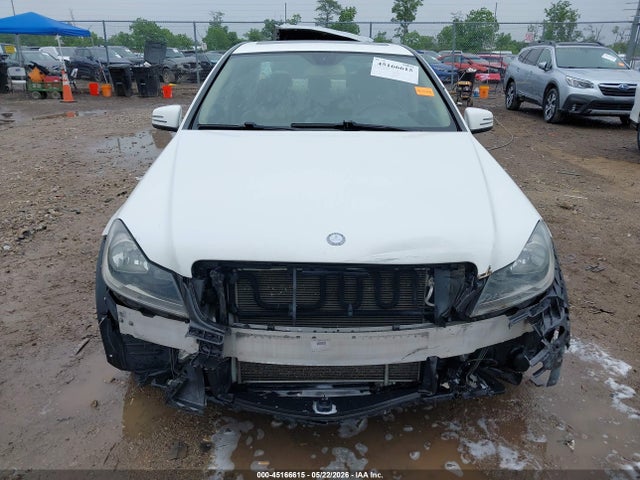 Aukcja sprzedaży 2014 Mercedes-benz C 300 Sport 4matic, vin: WDDGF8AB9EA954989, numer aukcji: 45166615