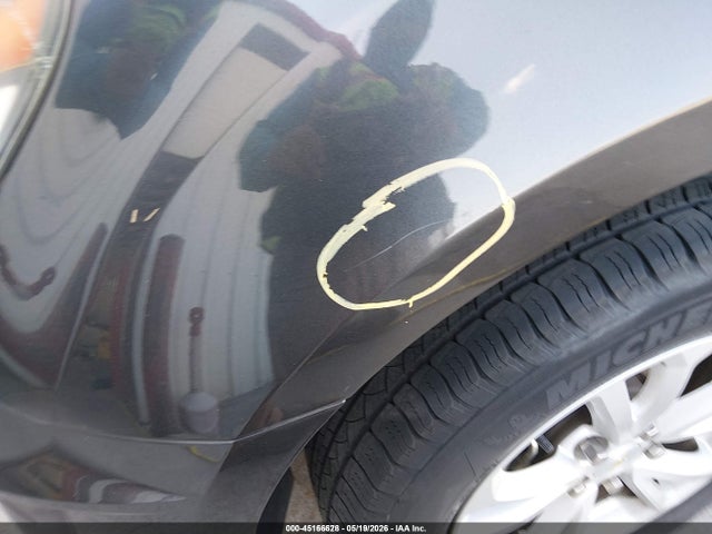Chevrolet EQUINOX LS 2017 2GNFLEEK1H6335562 Image 14