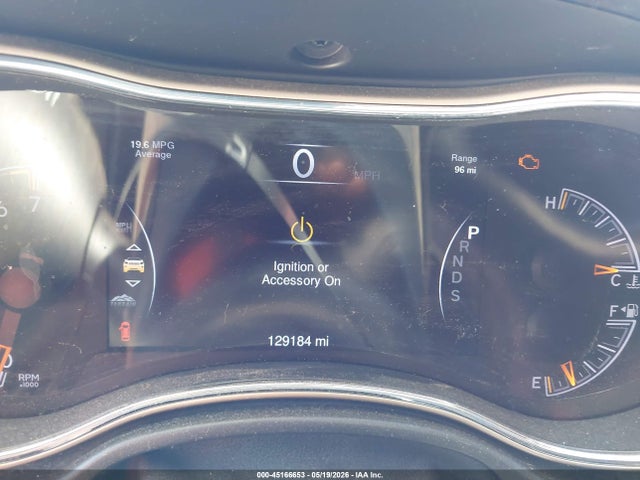 2015 Jeep Grand Cherokee Limited მანქანა იყიდება აუქციონზე, vin: 1C4RJFBG1FC645328, აუქციონის ნომერი: 45166653