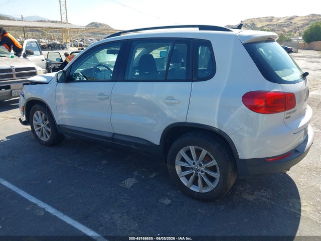 WVGAV7AX4JK005911 Volkswagen Tiguan Limited 2.0t