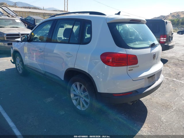 WVGAV7AX4JK005911 Volkswagen Tiguan Limited 2.0t