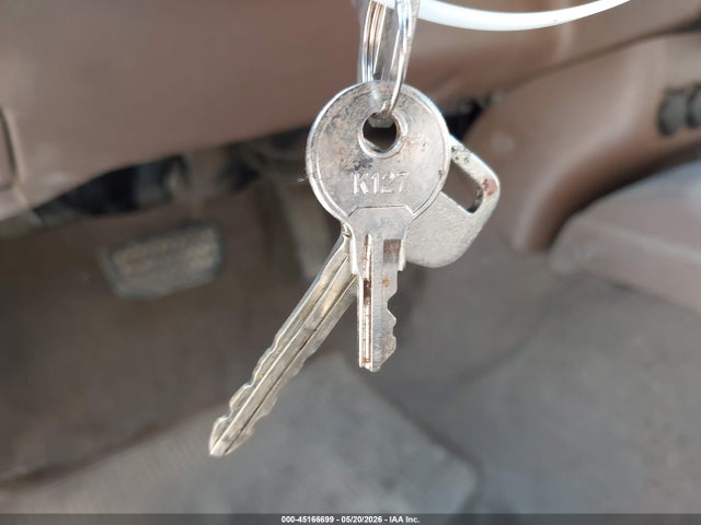 45166699 :رقم المزاد ، 5TEHN72N64Z441949 vin ، 2004 Toyota Tacoma Base V6 مزاد بيع