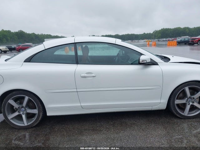 45166712 :رقم المزاد ، YV1672MC5BJ115576 vin ، 2011 Volvo C70 T5 مزاد بيع