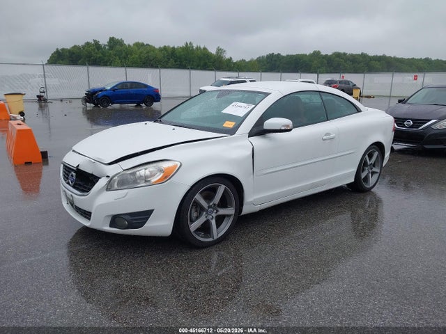 45166712 :رقم المزاد ، YV1672MC5BJ115576 vin ، 2011 Volvo C70 T5 مزاد بيع