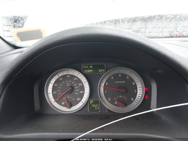 45166712 :رقم المزاد ، YV1672MC5BJ115576 vin ، 2011 Volvo C70 T5 مزاد بيع