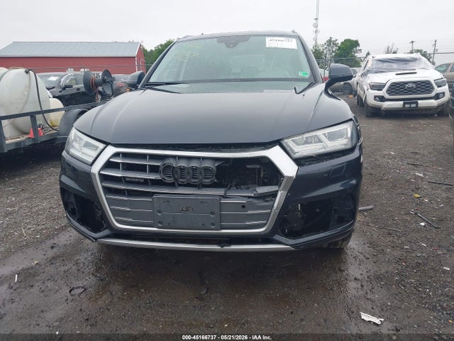 45166737 :رقم المزاد ، WA1BNAFY8J2181555 vin ، 2018 Audi Q5 2.0t Premium/2.0t Tech Premium مزاد بيع