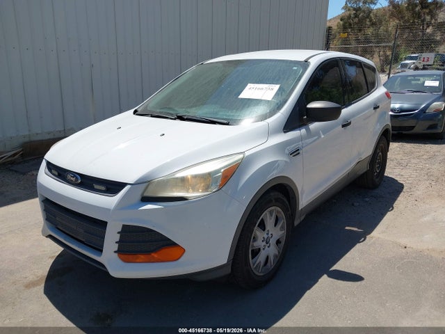 Ford ESCAPE S 2015 1FMCU0F7XFUA27886 Image 2