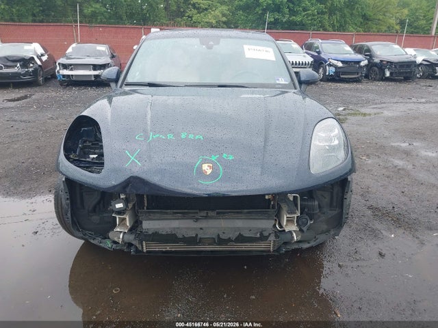 45166746 :رقم المزاد ، WP1AA2A57KLB08297 vin ، 2019 Porsche Macan مزاد بيع