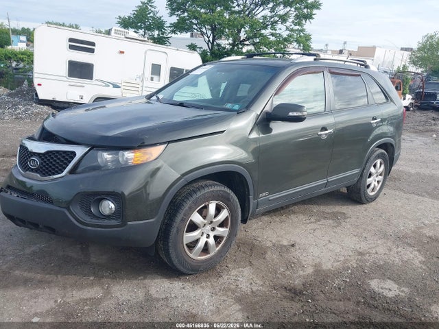 45166805 :رقم المزاد ، 5XYKTDA13BG105692 vin ، 2011 Kia Sorento Lx مزاد بيع