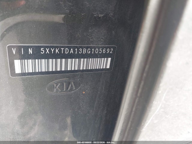 45166805 :رقم المزاد ، 5XYKTDA13BG105692 vin ، 2011 Kia Sorento Lx مزاد بيع
