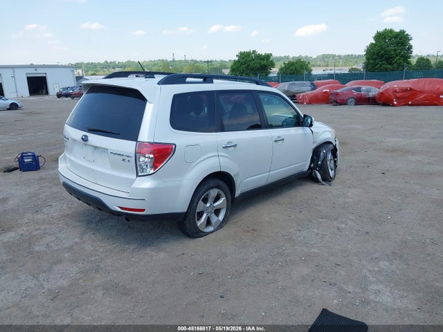 45166817 :رقم المزاد ، JF2SHGAC8BH741800 vin ، 2011 Subaru Forester 2.5xt Premium مزاد بيع
