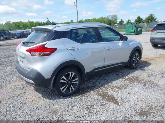 45166823 :رقم المزاد ، 3N1CP5DV0LL533729 vin ، 2020 Nissan Kicks Sr Xtronic Cvt مزاد بيع