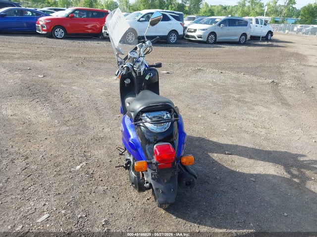 45166825 :رقم المزاد ، LPRSE13Y06A350761 vin ، 2006 Yamaha Yj125 مزاد بيع
