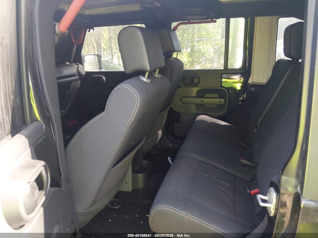 45166841 :رقم المزاد ، 1J4BA3H10AL226120 vin ، 2010 Jeep Wrangler Unlimited Sport مزاد بيع