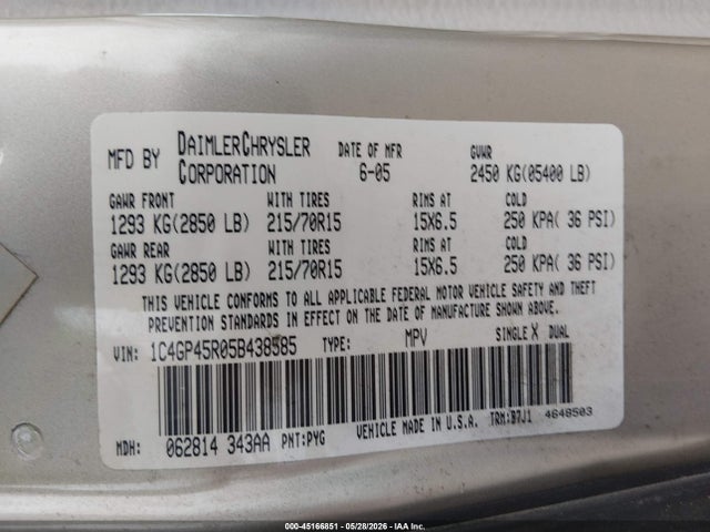 2005 Chrysler Town & Country მანქანა იყიდება აუქციონზე, vin: 1C4GP45R05B438585, აუქციონის ნომერი: 45166851