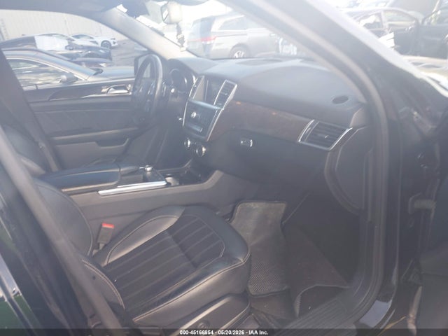 45166854 :رقم المزاد ، 4JGDF6EE7FA476817 vin ، 2015 Mercedes-benz Gl 450 4matic مزاد بيع