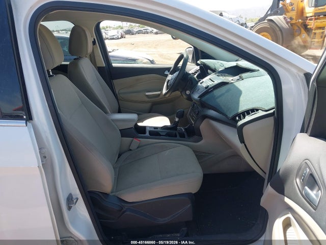 Продаж на аукціоні авто 2017 Ford Escape Se, vin: 1FMCU0G98HUB31229, номер лоту: 45166860