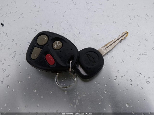 45166862 :رقم المزاد ، 1GNDT13W9Y2139422 vin ، 2000 Chevrolet Blazer Lt مزاد بيع
