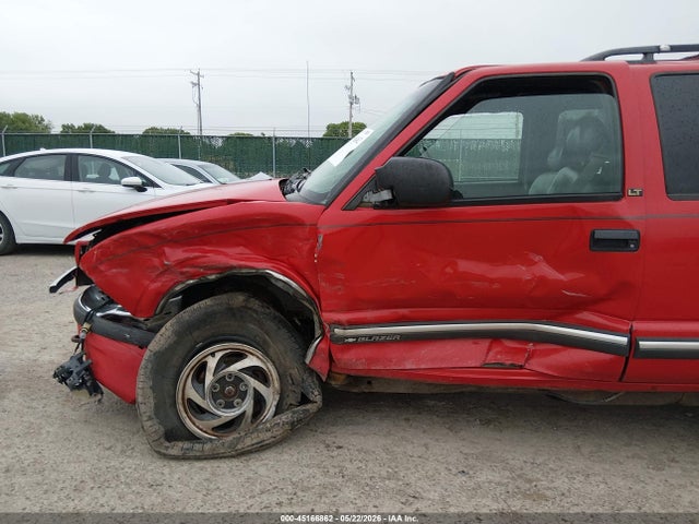 45166862 :رقم المزاد ، 1GNDT13W9Y2139422 vin ، 2000 Chevrolet Blazer Lt مزاد بيع