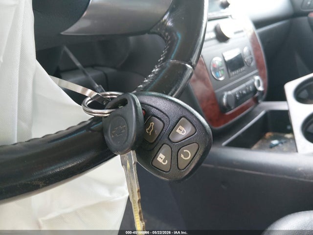 Продаж на аукціоні авто 2013 Chevrolet Suburban 1500 Lt, vin: 1GNSKJE72DR308570, номер лоту: 45166866