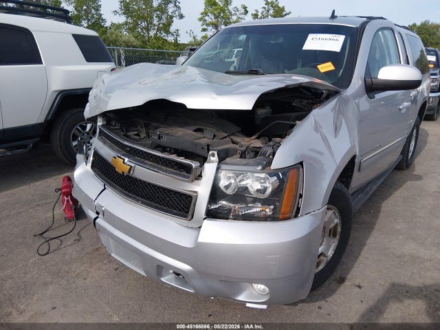 Продаж на аукціоні авто 2013 Chevrolet Suburban 1500 Lt, vin: 1GNSKJE72DR308570, номер лоту: 45166866