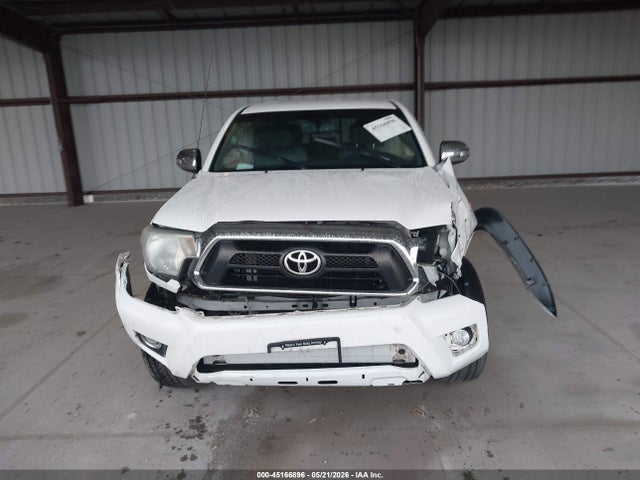 45166896 :رقم المزاد ، 5TFLU4EN6FX115229 vin ، 2015 Toyota Tacoma Base V6 مزاد بيع