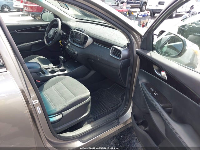 2016 Kia Sorento 3.3l Lx მანქანა იყიდება აუქციონზე, vin: 5XYPG4A56GG027431, აუქციონის ნომერი: 45166897