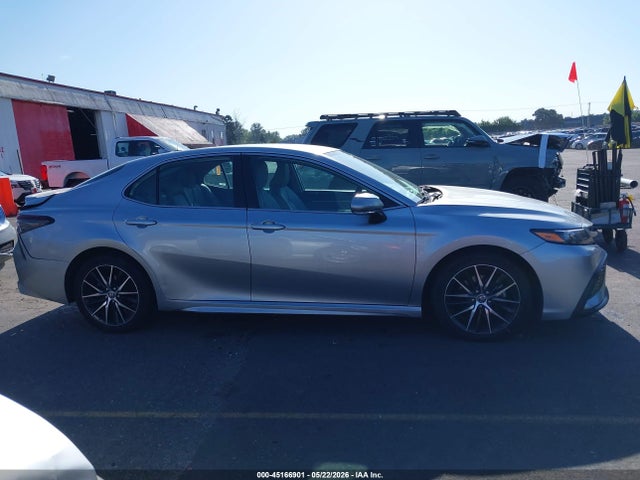 4T1G11AK9NU719261 Toyota CAMRY SE