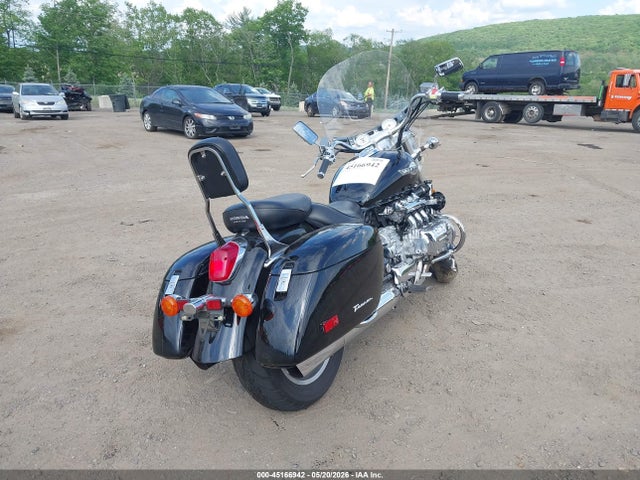 Продажа на аукционе авто 1999 Honda Gl1500 Ct, vin: 1HFSC3433XA200693, номер лота: 45166942
