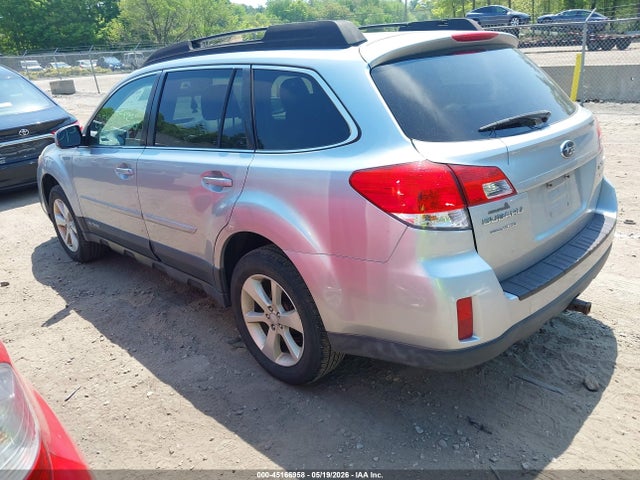 2013 Subaru Outback 2.5i Premium მანქანა იყიდება აუქციონზე, vin: 4S4BRBCC1D3202989, აუქციონის ნომერი: 45166958