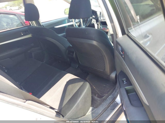 2013 Subaru Outback 2.5i Premium მანქანა იყიდება აუქციონზე, vin: 4S4BRBCC1D3202989, აუქციონის ნომერი: 45166958