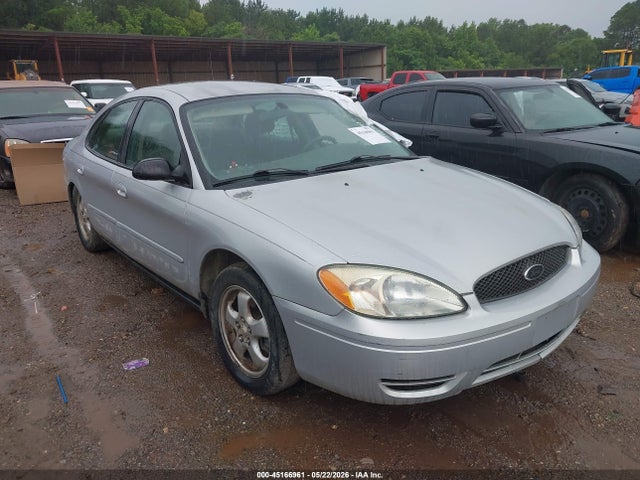 45166961 :رقم المزاد ، 1FAFP53U75A116918 vin ، 2005 Ford Taurus Se مزاد بيع