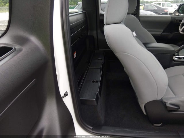 2018 Toyota Tacoma Sr მანქანა იყიდება აუქციონზე, vin: 5TFRX5GN1JX106970, აუქციონის ნომერი: 45166977