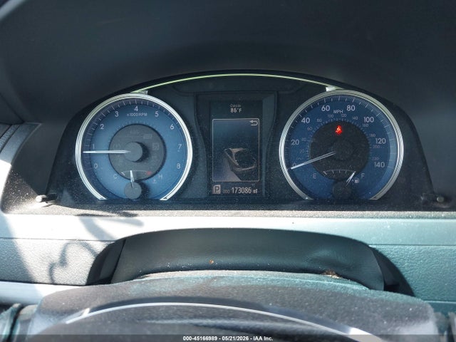45166989 :رقم المزاد ، 4T1BF1FKXHU781860 vin ، 2017 Toyota Camry Le مزاد بيع
