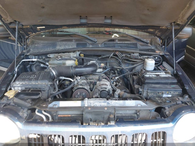 2005 Jeep Liberty Sport მანქანა იყიდება აუქციონზე, vin: 1J4GL48K65W556251, აუქციონის ნომერი: 45167020