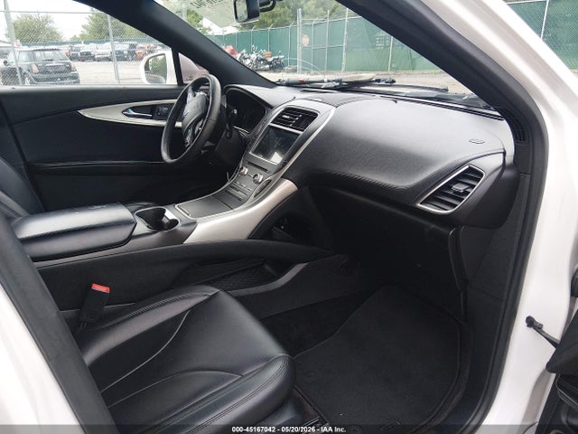2LMPJ6JR9HBL25381 Lincoln Mkx Premiere
