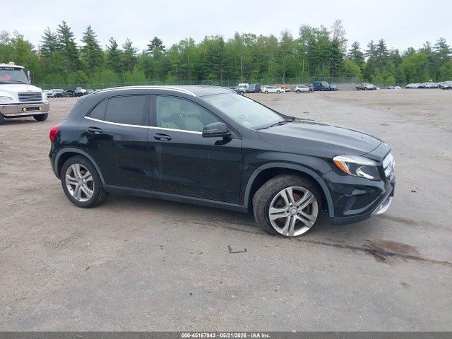 WDCTG4GB5FJ177521 Mercedes-Benz Gla 250 4matic