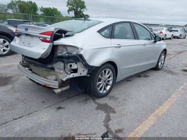 45167048 :رقم المزاد ، 3FA6P0H77HR125702 vin ، 2017 Ford Fusion Se مزاد بيع