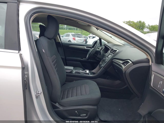 45167048 :رقم المزاد ، 3FA6P0H77HR125702 vin ، 2017 Ford Fusion Se مزاد بيع