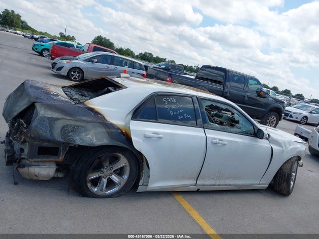 2C3CCABG3MH595758 Chrysler 300