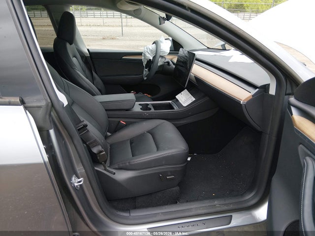 Продаж на аукціоні авто 2025 Tesla Model Y Long Range Dual Motor Rear-wheel Drive, vin: 7SAYGDED3SA374009, номер лоту: 45167136