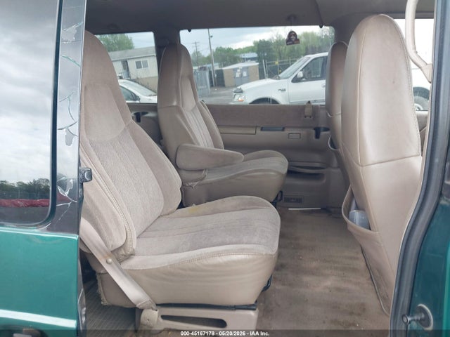 2000 Chevrolet Astro მანქანა იყიდება აუქციონზე, vin: 1GNDM19WXYB118177, აუქციონის ნომერი: 45167178