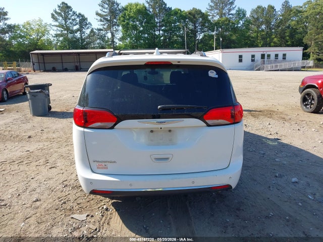 Продаж на аукціоні авто 2020 Chrysler Pacifica Touring L, vin: 2C4RC1BG5LR114326, номер лоту: 45167220