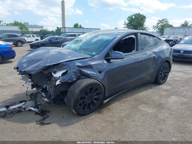 2023 Tesla Model Y Awd/long Range Dual Motor All-wheel Drive მანქანა იყიდება აუქციონზე, vin: 7SAYGDEE1PF862071, აუქციონის ნომერი: 45167233