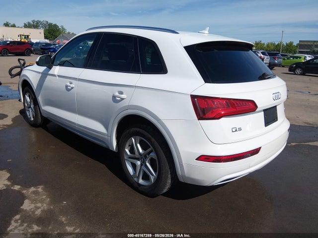 45167289 :رقم المزاد ، WA1ANAFY9J2169703 vin ، 2018 Audi Q5 2.0t Premium/2.0t Tech Premium مزاد بيع