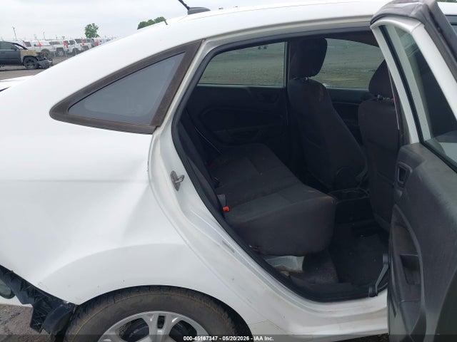 Продажа на аукционе авто 2015 Ford Fiesta S, vin: 3FADP4AJ4FM113912, номер лота: 45167347
