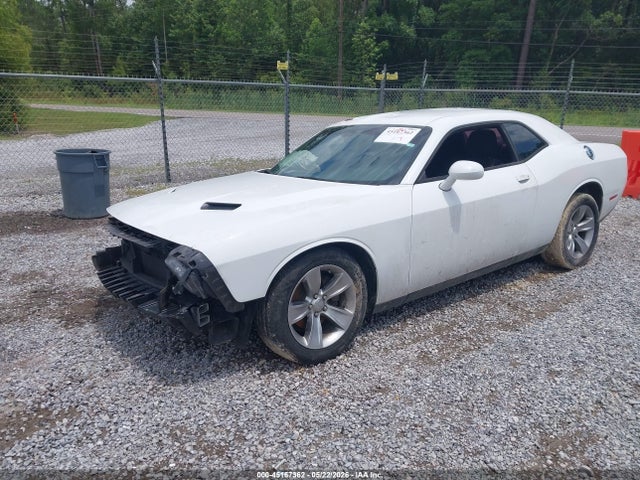 Dodge Challenger Sxt 2015 2C3CDZAGXFH810911 Image 2