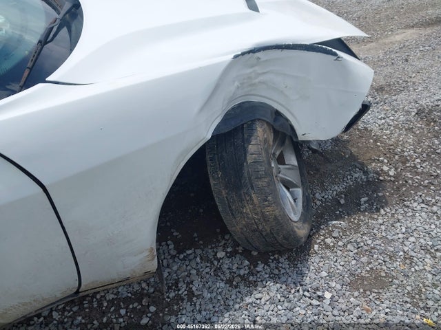 Dodge Challenger Sxt 2015 2C3CDZAGXFH810911 Image 6