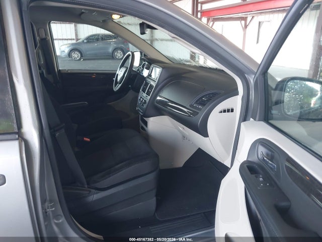 Auction sale of the 2018 Dodge Grand Caravan Se, vin: 2C4RDGBG0JR323907, lot number: 45167382